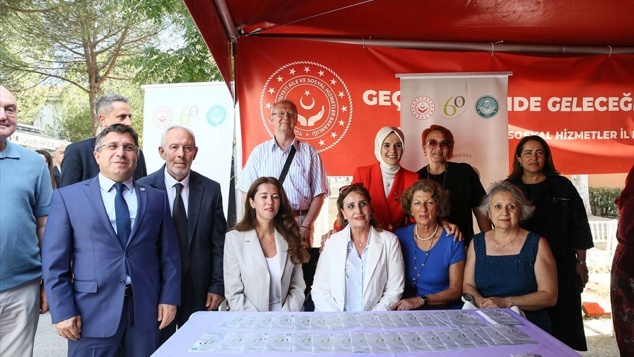 Bakan Göktaş Balıkesir'de: Terörsüz Türkiye Sofrası ve Huzurevinde Keşkek