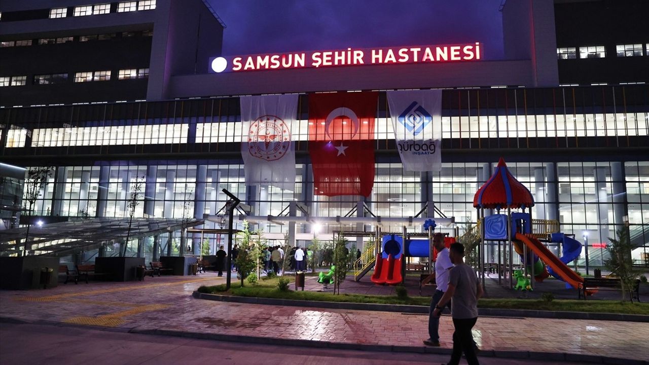 Bakan Kemal Memişoğlu Samsun Şehir Hastanesi'ni İnceledi — Kasım Ayı Açılış Talimatı