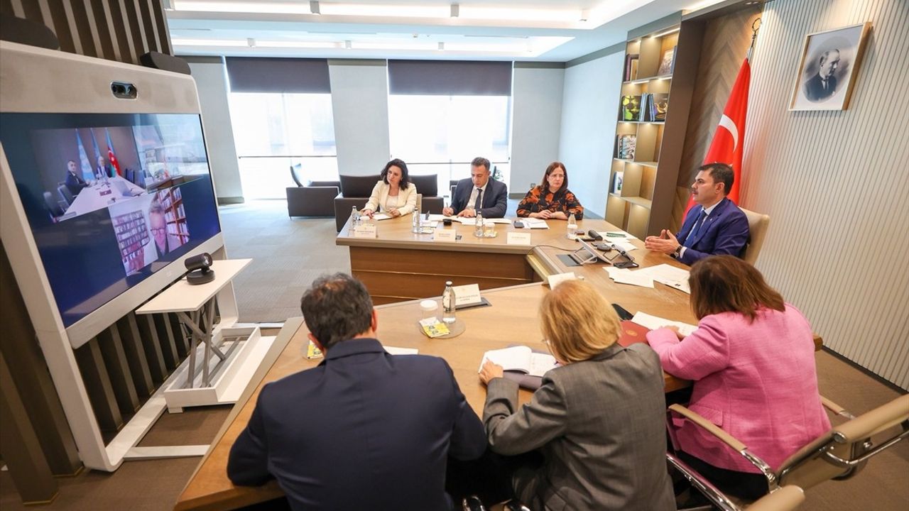 Bakan Kurum, COP31 Adaylığını Babayev ve Bowen ile Görüştü