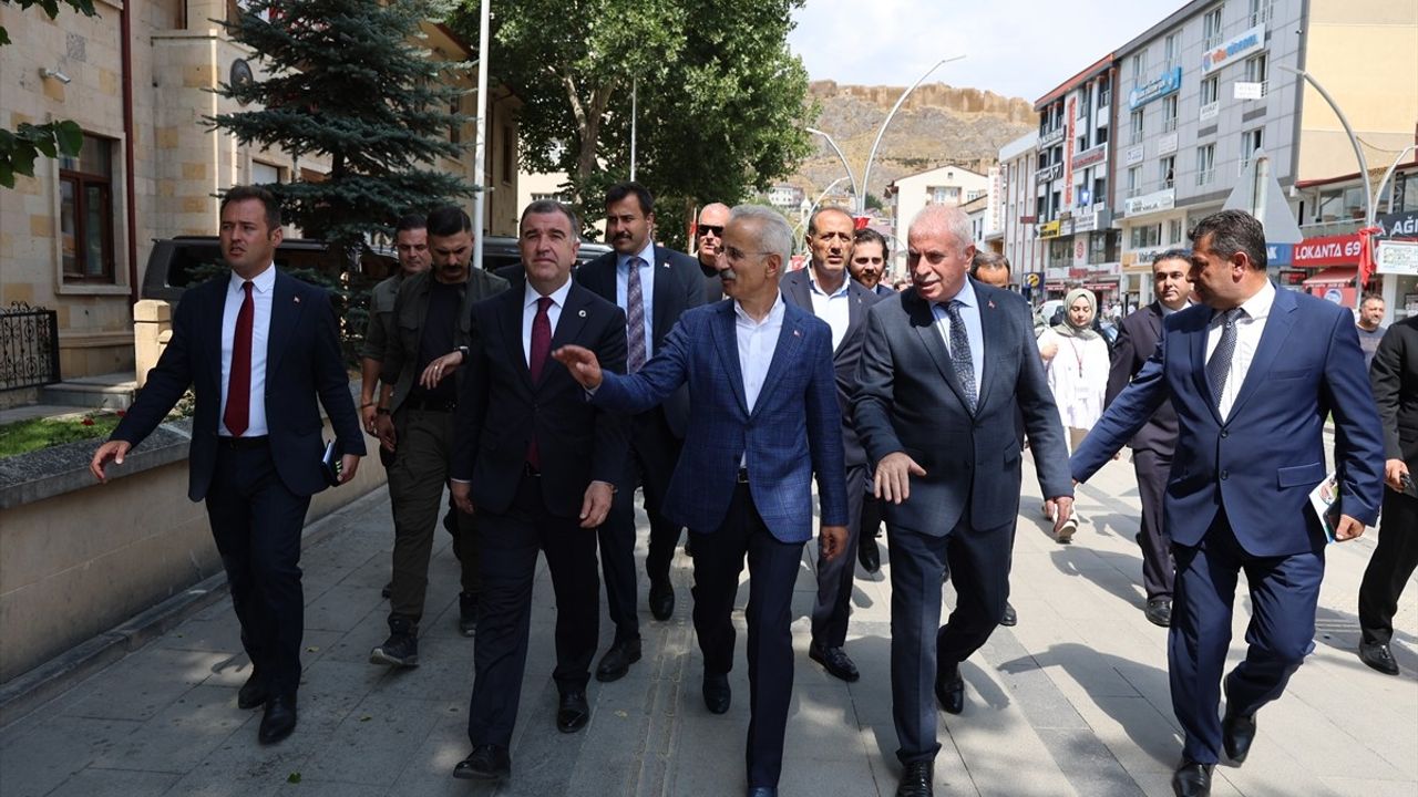 Bakan Uraloğlu: Kop Tüneli 2027'de Açılacak - Bayburt'ta Müjde