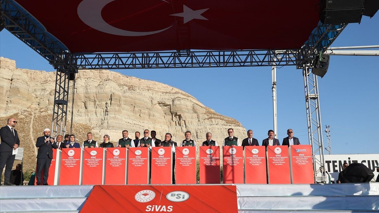 Bakan Yumaklı Sivas'ta: 1,5 Milyar TL'lik Su Yatırımlarıyla İçme Suyu Güvencesi