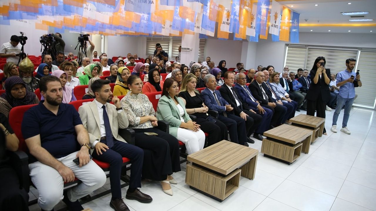 Bayraktar Denizli'de AK Parti Ziyaretinde 'Türkiye Yüzyılı' Vurgusu