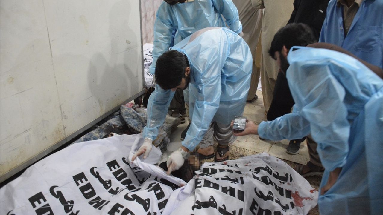 Belucistan'da Miting Sonrası Patlama: 4 Ölü, 17 Yaralı