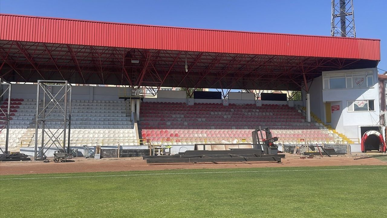 Bolu Atatürk Stadı'nda Yenileme Çalışmaları: Manisa FK Maçı Hedefi 12 Eylül