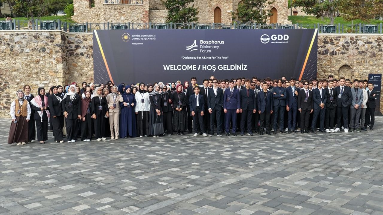 Bosphorus Diplomasi Forumu ikinci gününde: 'Herkes için diplomasi' ve Soğuk Savaş