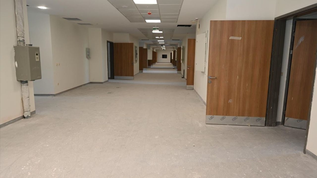 Bursa'da Ali Osman Sönmez Onkoloji Hastanesi'nin Yapımı Yıl Sonuna Kadar Tamamlanacak