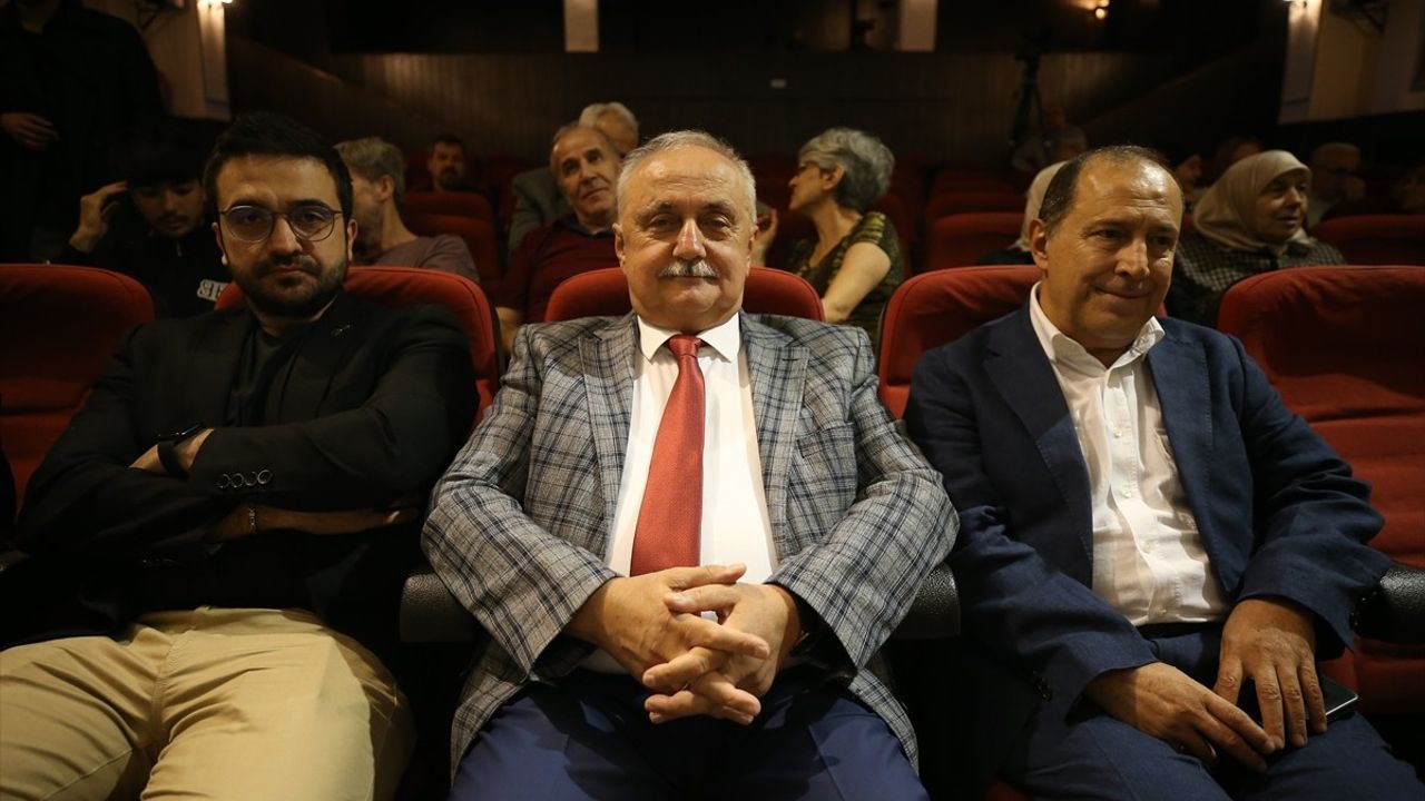 Bursa'da 'Sağlıkta Su ve Önemi' Konferansı: Su Tasarrufu ve Kuraklık Uyarısı