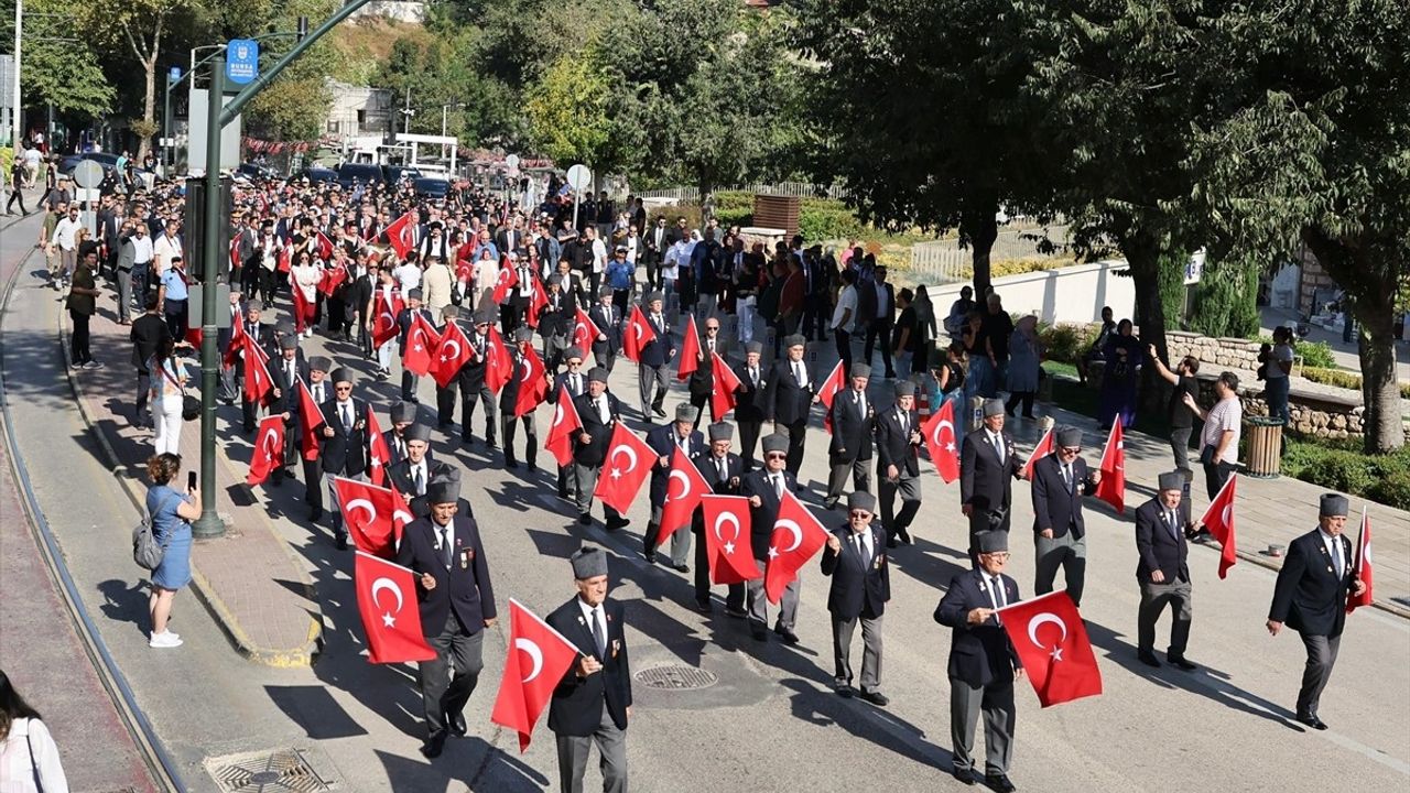 Bursa'nın Kurtuluşunun 103. Yılı Coşkuyla Kutlandı