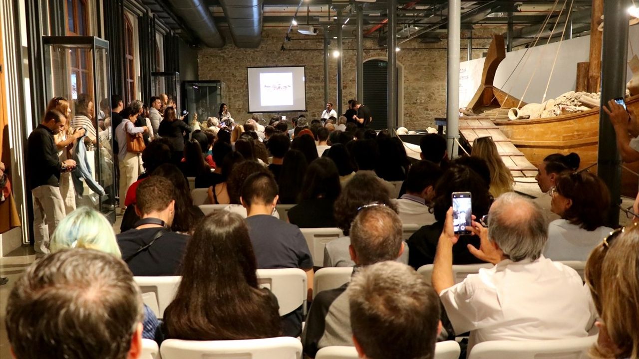 Çal Dede Belgeseli İzmir'de: Efeler Yolu'nun Kültürel İzleri