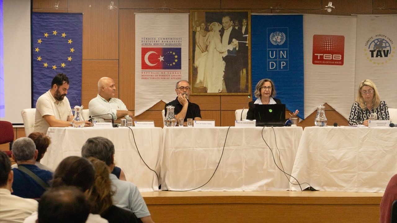 Çanakkale'de İklim Krizi Çalıştayı: Afetler, Yangınlar ve Müsilaj