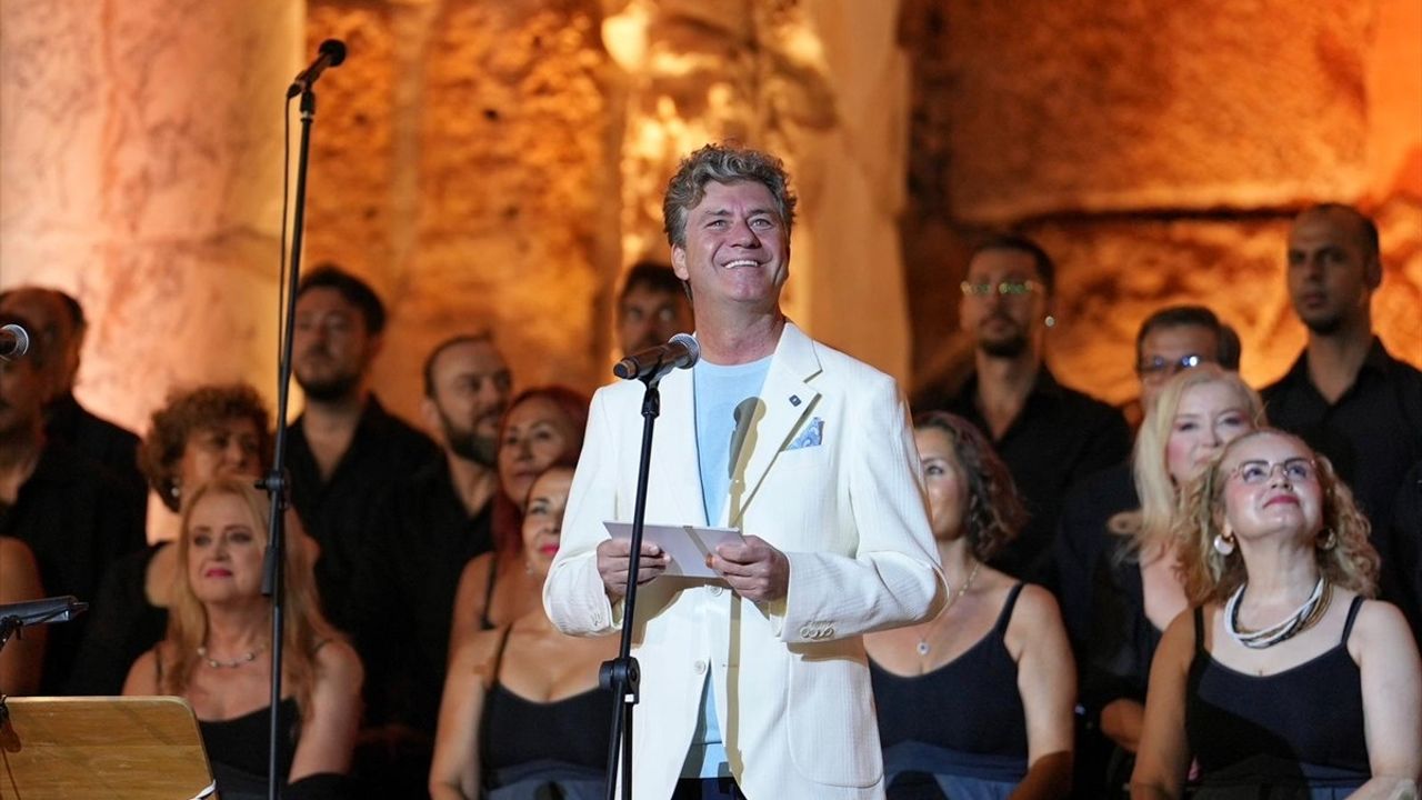 Carmina Burana Hierapolis Antik Tiyatrosu'nda — 1. Denizli Opera ve Bale Günleri'nde Büyüleyici Sahneleme