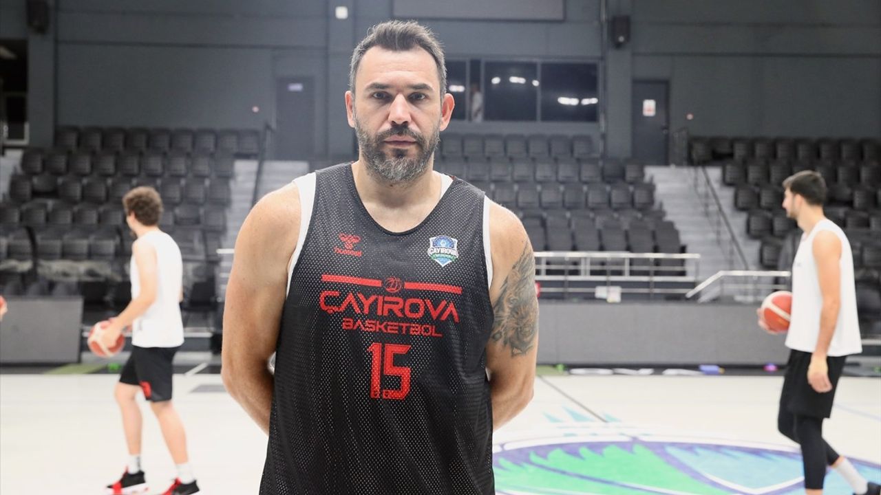 Çayırova Belediyesi Süper Lig İçin İddialı Kadro Kurdu