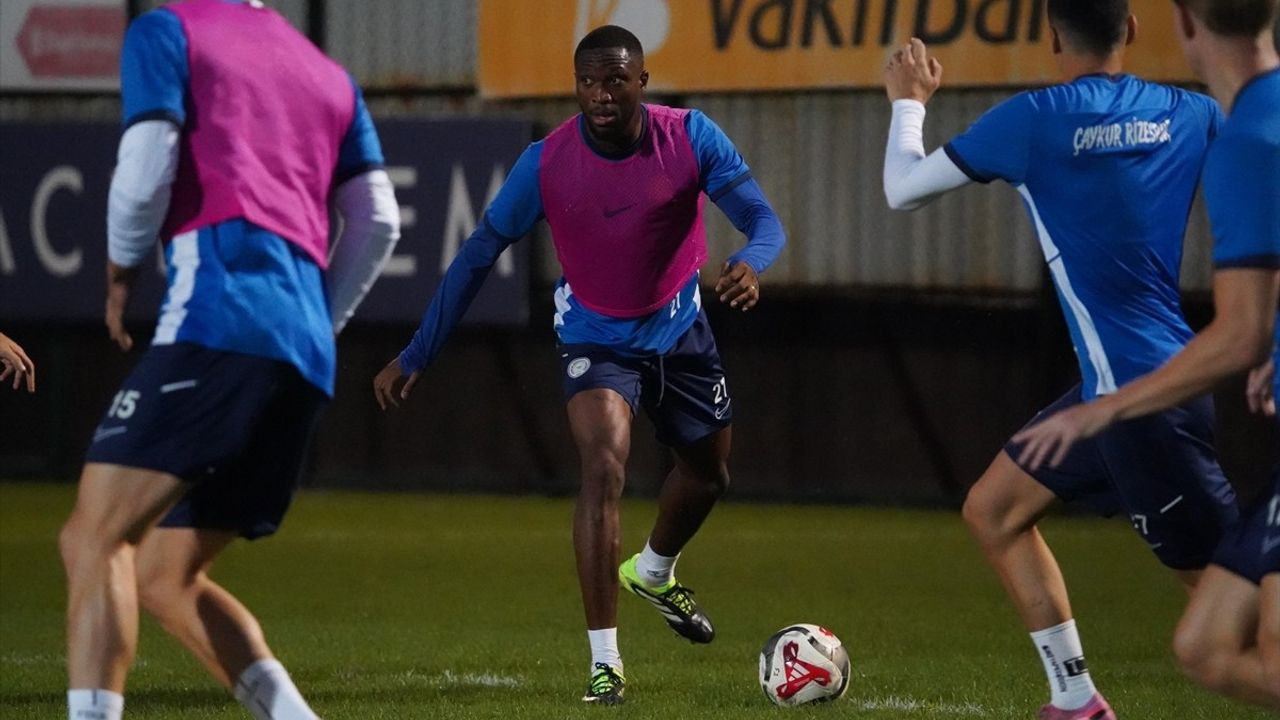 Çaykur Rizespor, 15 Eylül'deki Gençlerbirliği maçı için hazırlıklara başladı