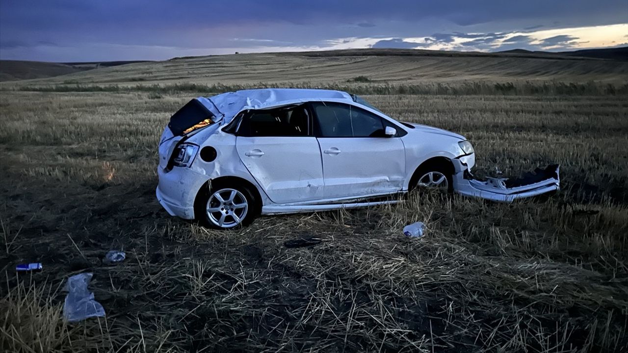 Çorum Alaca'da Devrilen Otomobil: 1 Ölü, 4 Yaralı
