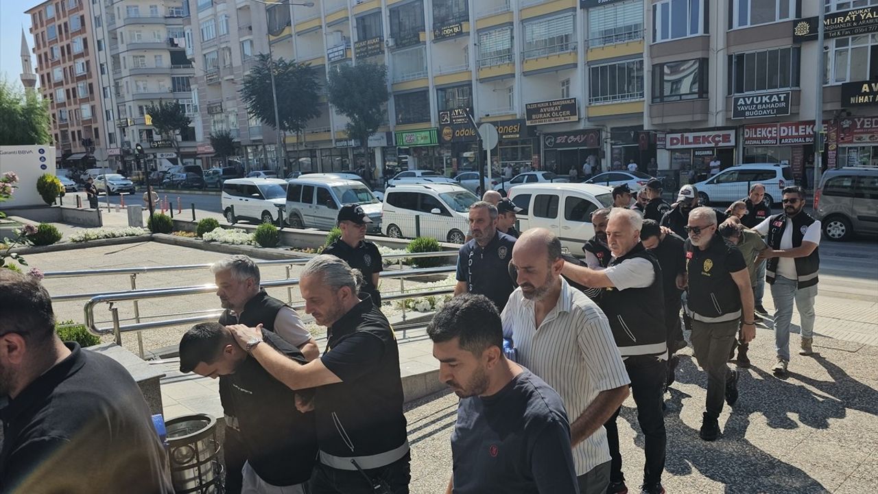 Çorum'da 'change' Operasyonu: 9 Şüpheli Yakalandı