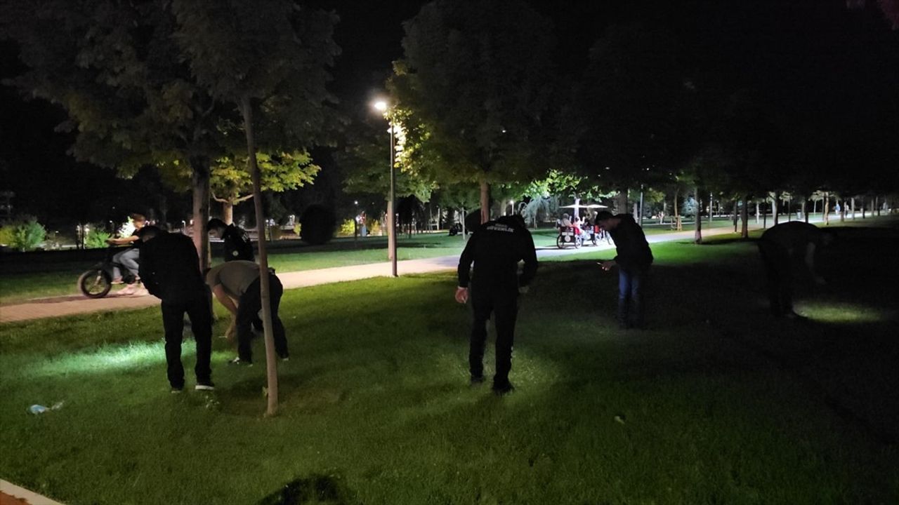 Çorum'da Silahlı Kavga: Genç Kız Yaralandı