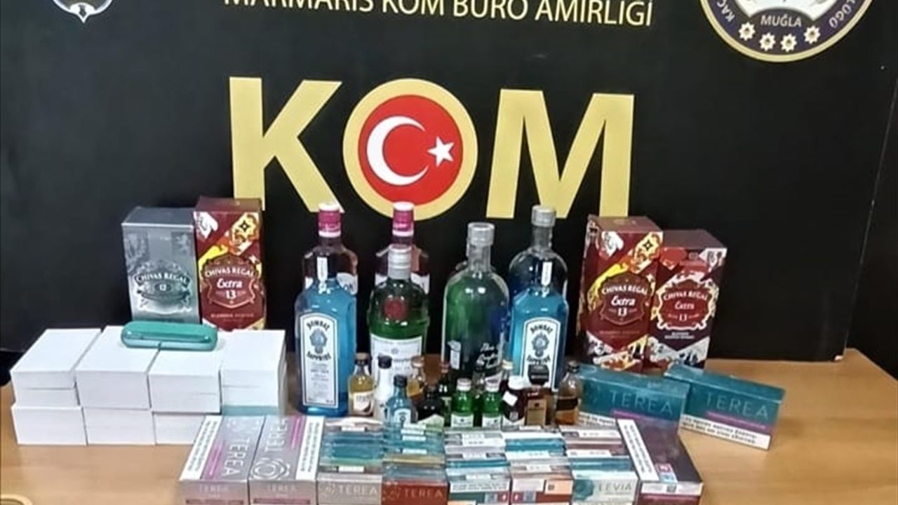 Datça'da Tekneyle Kaçış Girişimi: 8 FETÖ Şüphelisi ve 2 Personel Tutuklandı