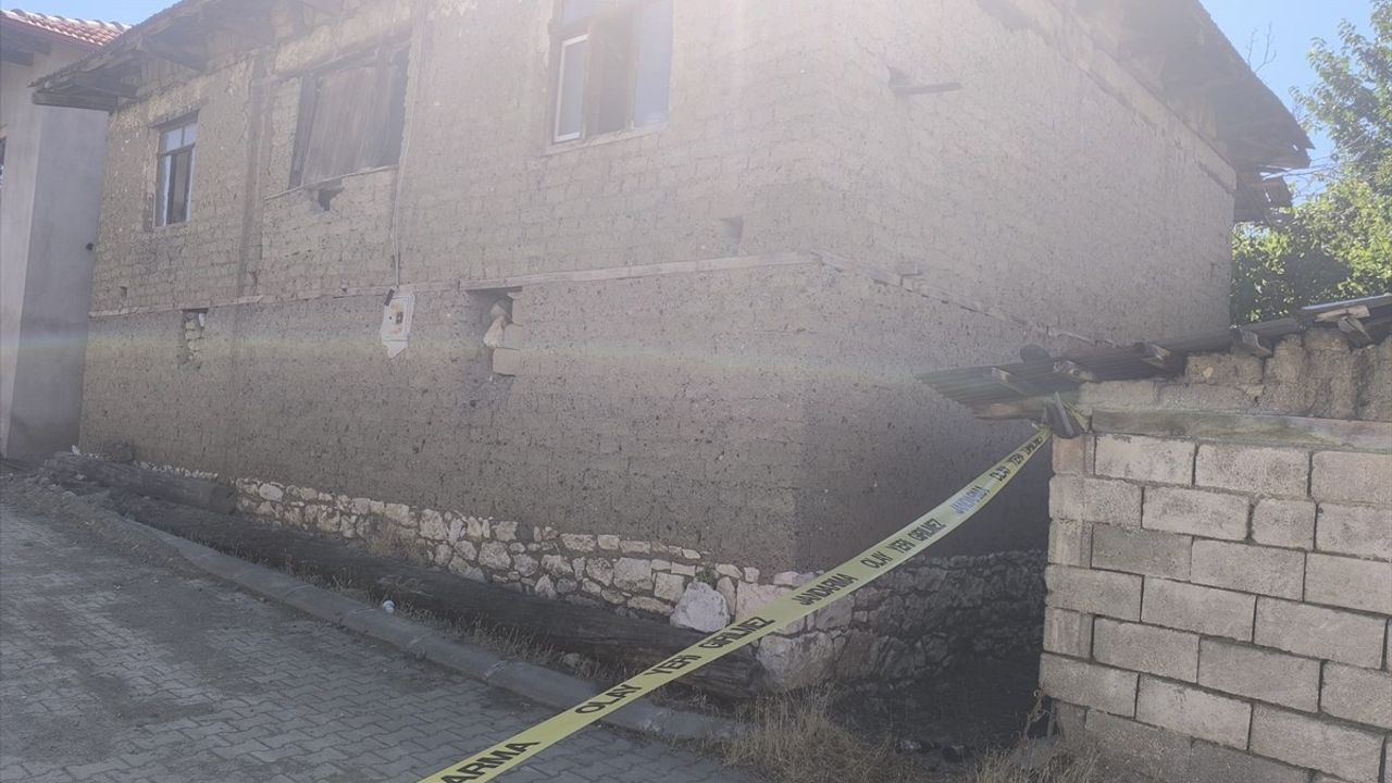 Denizli'de Babaannesini Piknik Tüpüyle Öldüren Zanlı Tutuklandı