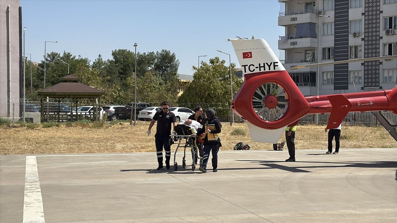 Diyarbakır'da ambulans helikopterle kalp krizi hastası sevk edildi
