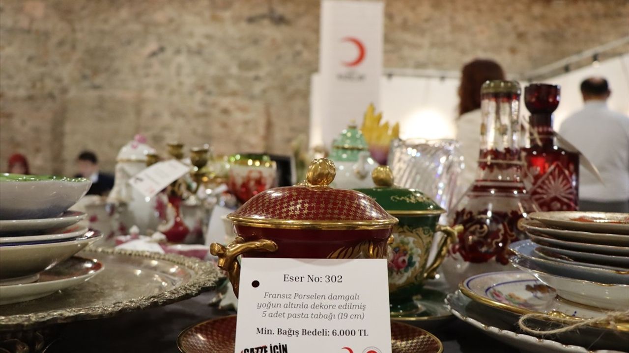 Dolmabahçe'de 'Gazze İçin İyilik' Sergisi Açıldı: Türk Kızılay ile Dayanışma