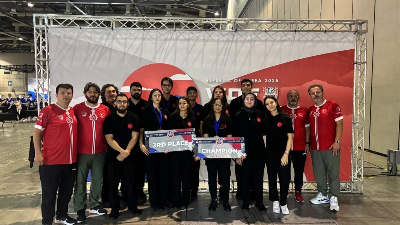 Dünya Dart Şampiyonası: Genç Milli Takım 4 Madalya ile İkincilik