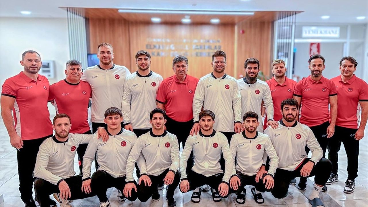 Dünya Güreş Şampiyonası Zagreb'de Başlıyor: 30 Milli Güreşçi Mindere Çıkıyor