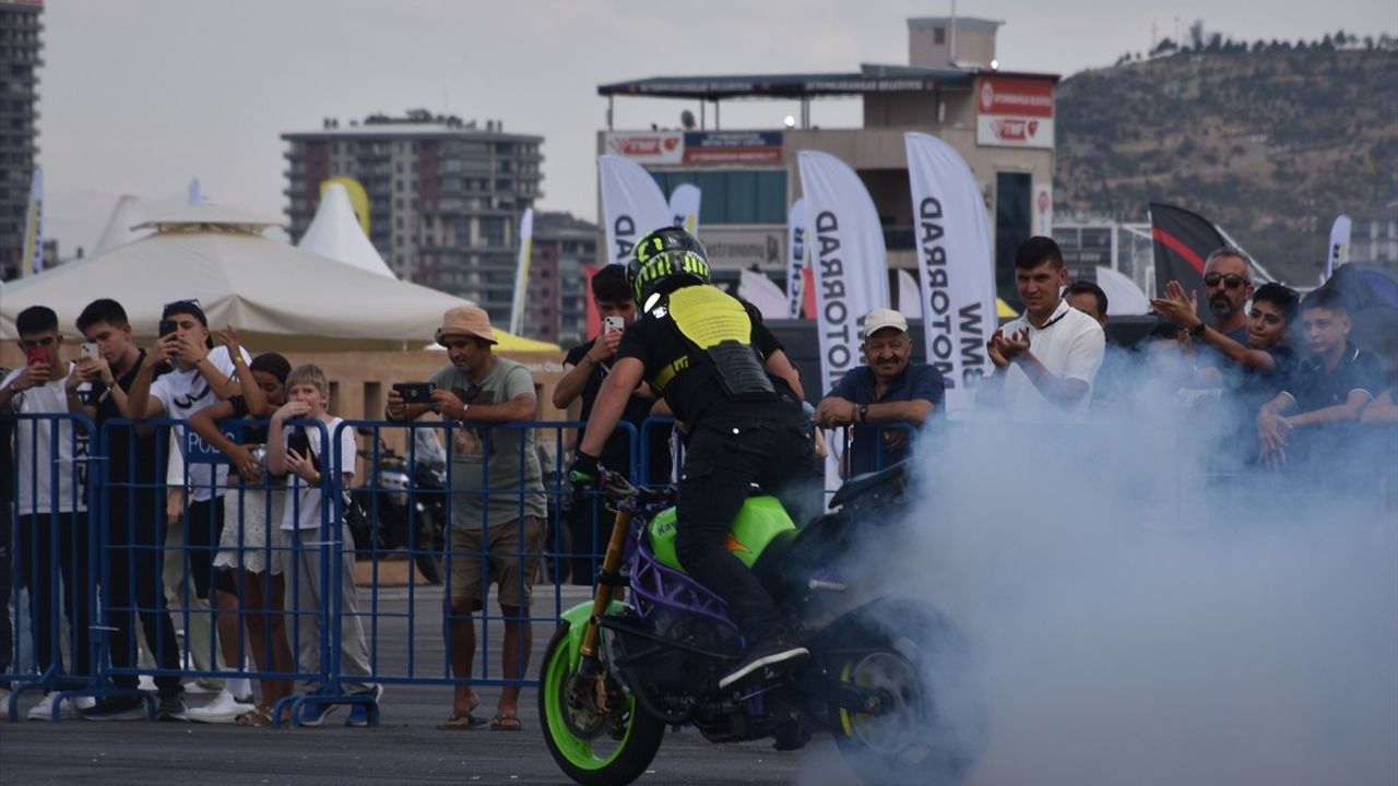 Dünya Motokros Şampiyonası (MXGP) Afyonkarahisar'da Açıldı