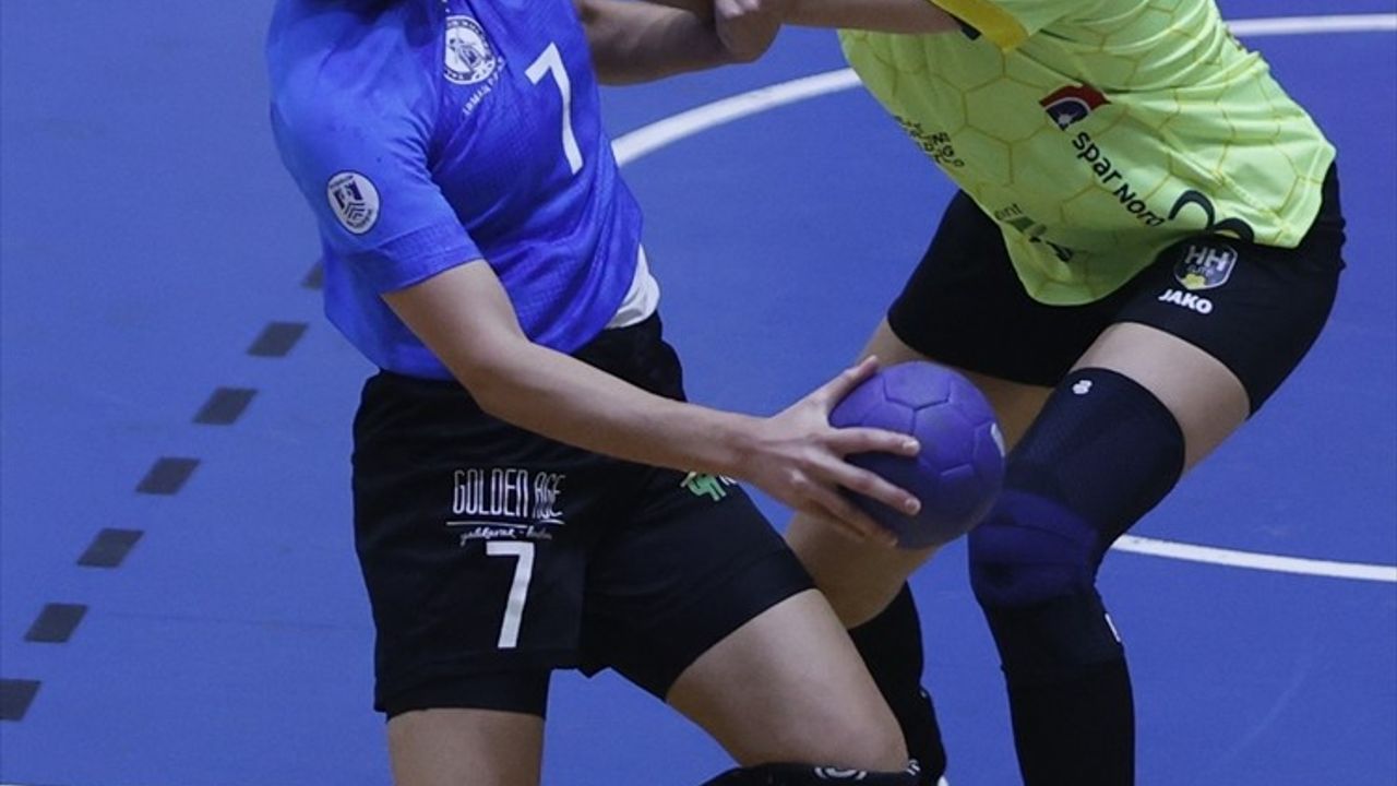 EHF Kadınlar Avrupa Ligi: Armada Praxis Yalıkavak 25-24 ile Kazandı