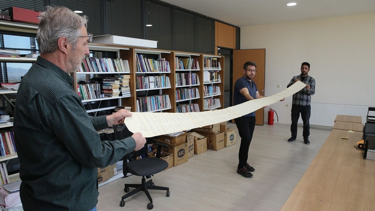 Erzurum'da 4,5 Metrelik Fütüvvetname: Ahiliğin Kanunnamesi Gün Yüzüne Çıktı