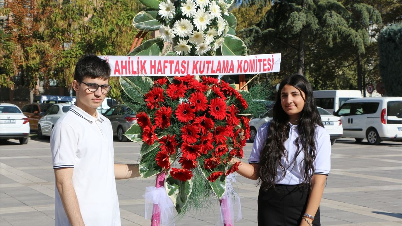 Eskişehir'de 38. Ahilik Haftası Kutlandı — Yılın Ahileri Ödüllendirildi