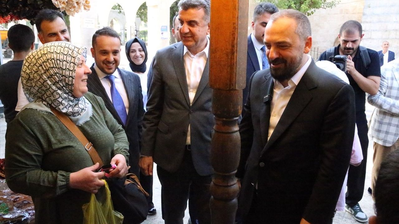 Faruk Acar Şanlıurfa'da Gençler ve Kadın STK Temaslarını Sürdürdü