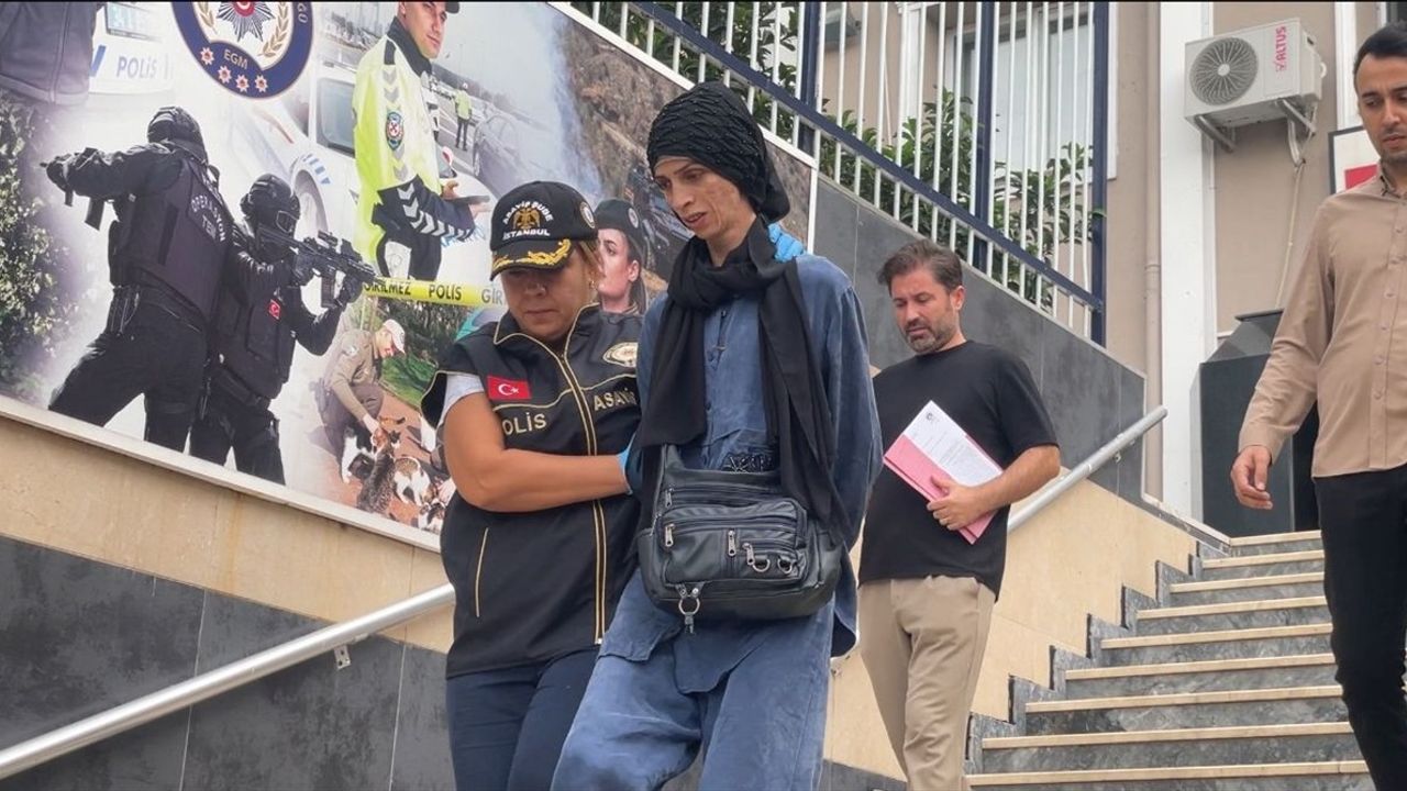 Fatih'te turistin cüzdanını yankesicilikle çalan şüpheli tutuklandı