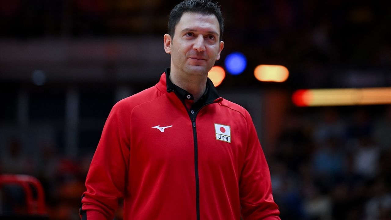 Ferhat Akbaş ile Japonya, Dünya Voleybol Şampiyonası'nda Yarı Finalde