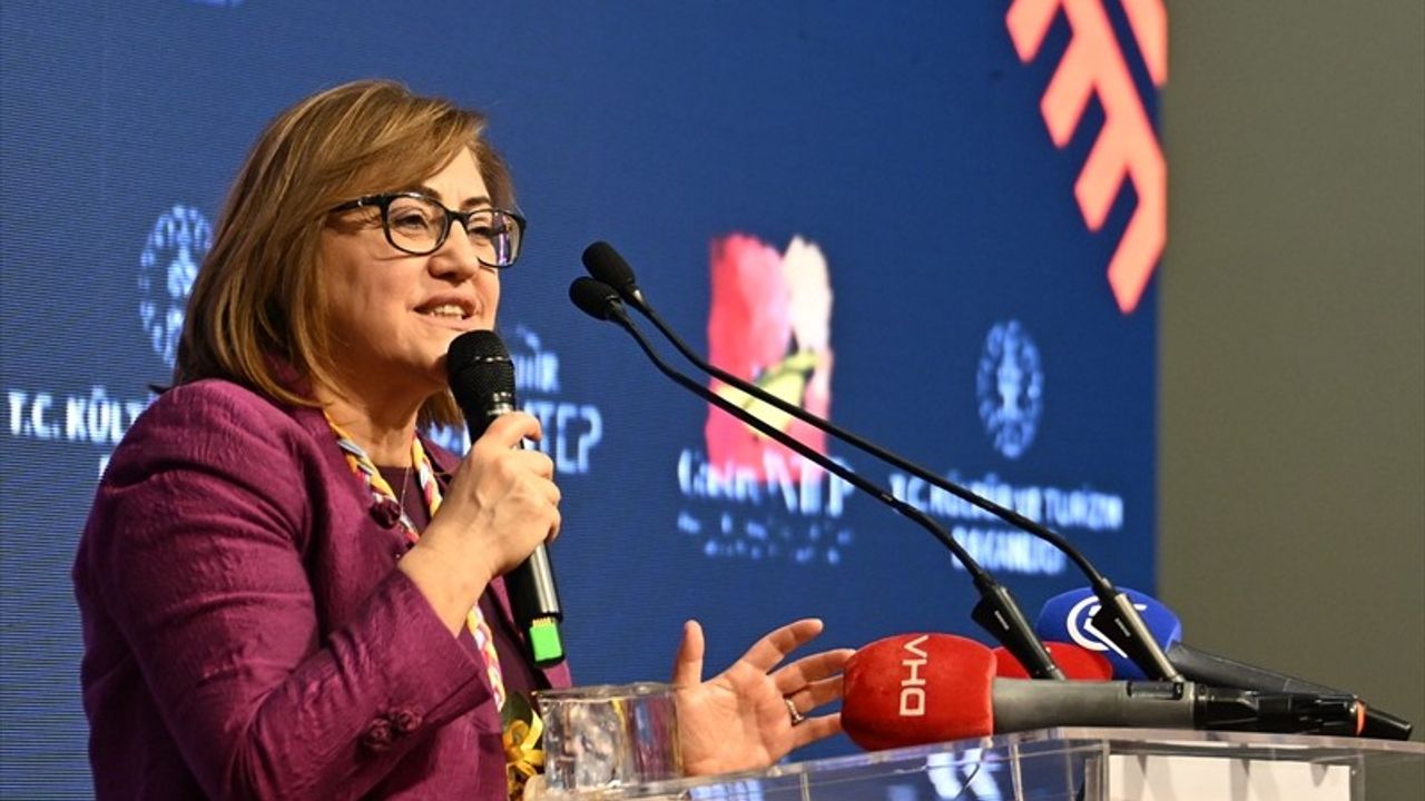 GastroAntep Kültür Yolu Festivali kortej yürüyüşüyle başladı