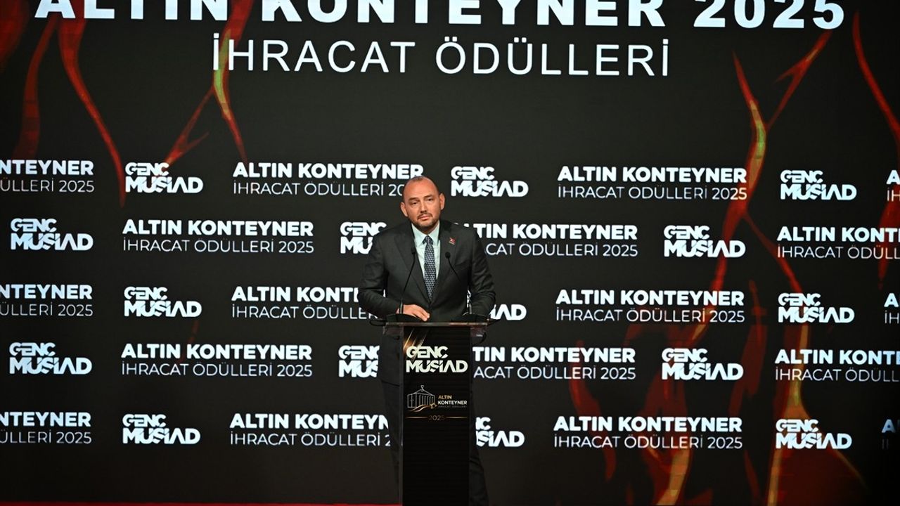 Genç MÜSİAD 5. Altın Konteyner İhracat Ödülleri'ni Düzenledi