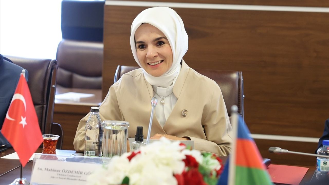 Göktaş ve Aliyev Koruyucu Aile İşbirliğini Güçlendirdi