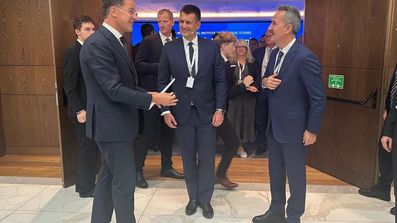 Görgün, NATO Genel Sekreteri Rutte ile Prag'da Görüştü: Türk Savunma Sanayisinin Katkıları Masada