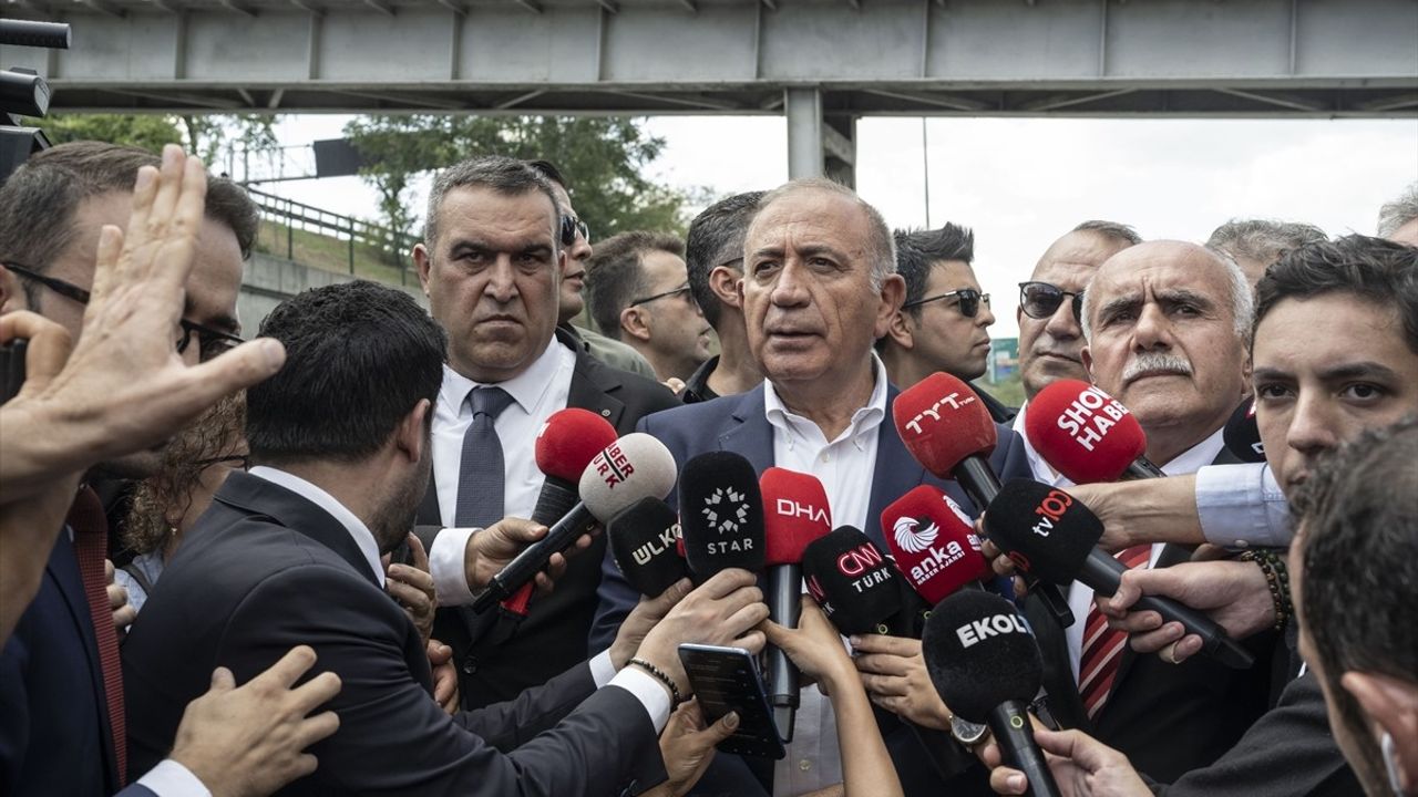 Gürsel Tekin: Mahkeme Kararının İnfazı İçin CHP İstanbul İl Başkanlığı'na Geldik