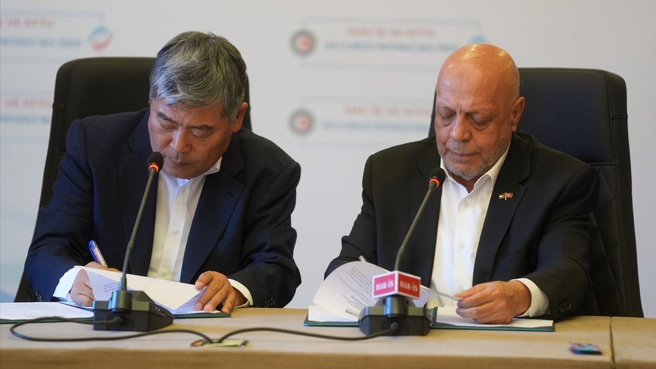 HAK-İŞ ile Kore Sendikalar Federasyonu (FKTU) arasında işbirliği protokolü imzalandı