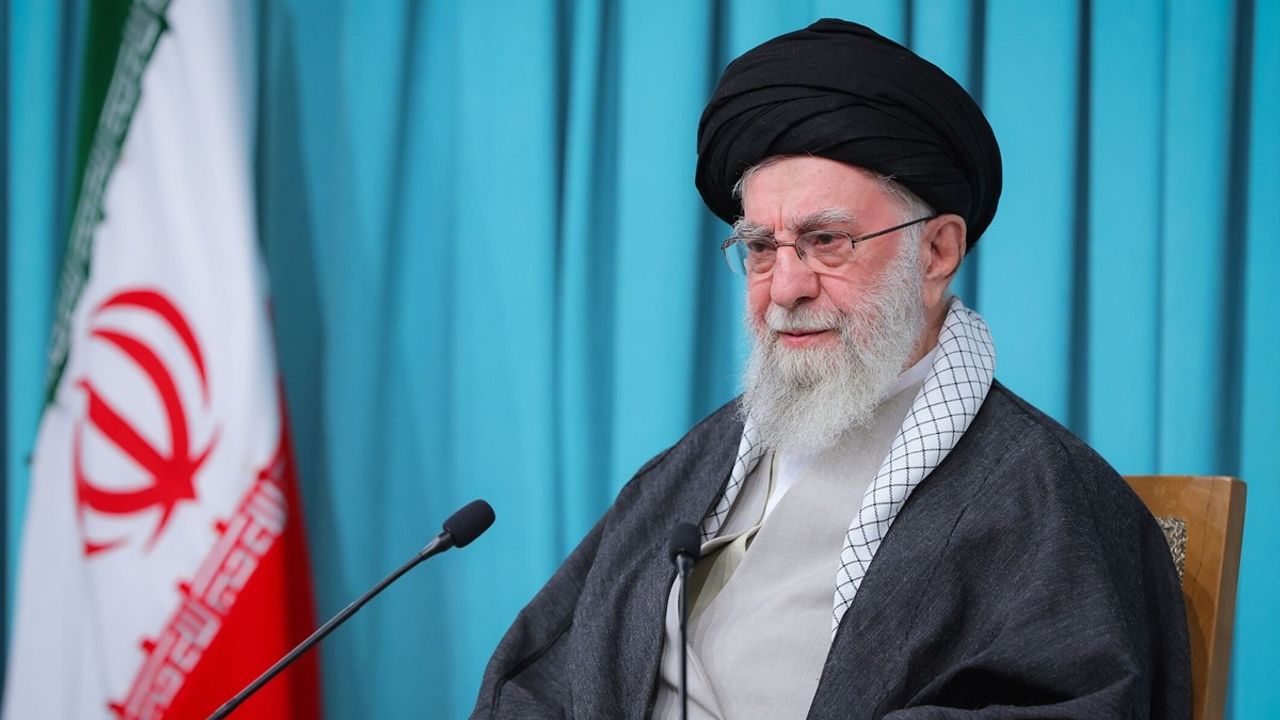 Hamaney: 'ABD'yle Müzakere Bize Hiçbir Fayda Sağlamaz'