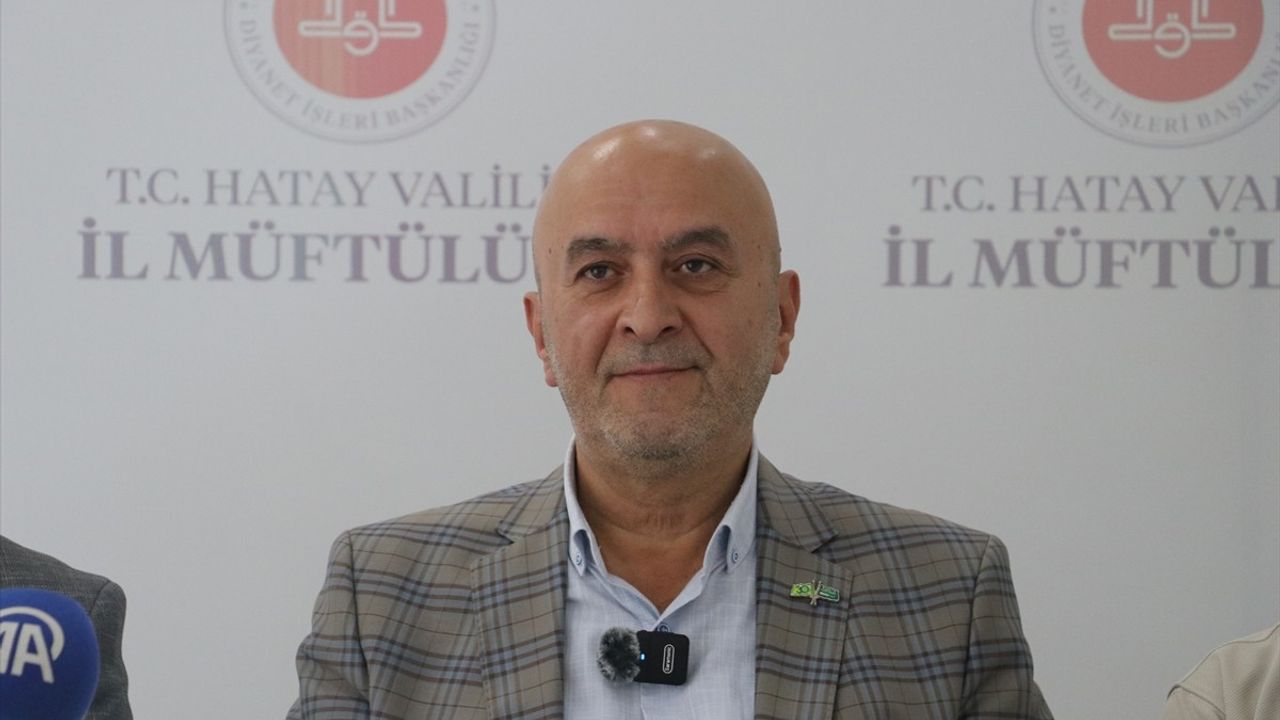 Hatay'da 50 Depremzede Çifte Toplu Düğün ve Çeyiz Desteği