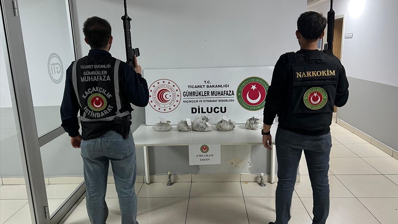 Iğdır'da Dilucu Gümrük'te Tırda 4 kilo 980 gram eroin ele geçirildi — 2 kişi tutuklandı