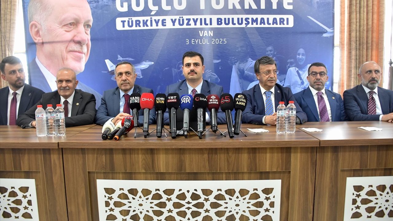 İnan: Van'dan Yükselen Ses 'Terörsüz Türkiye' Umudu