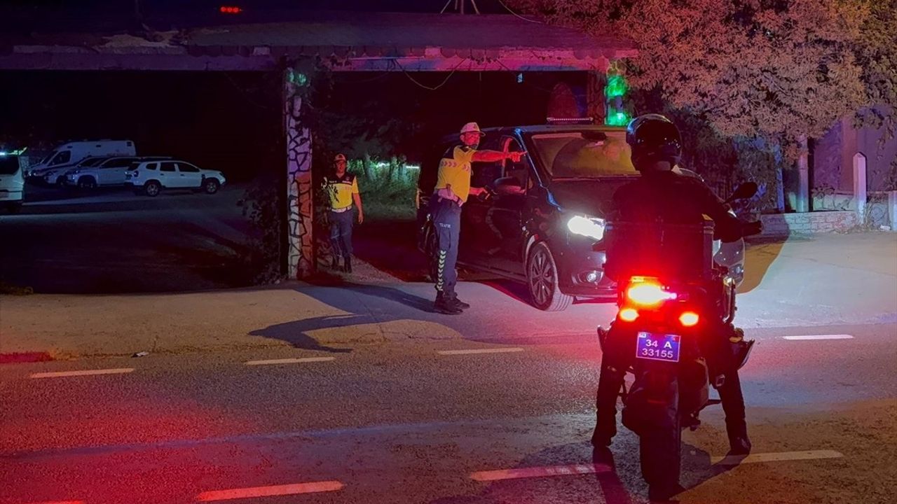 İstanbul'da Cumhuriyet Savcısı Ercan Kayhan Restoranda Bıçaklanarak Öldü