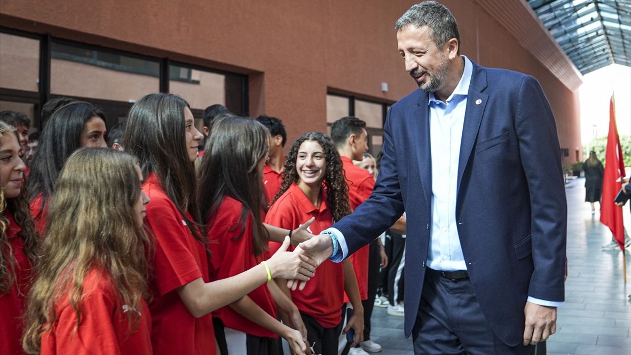 İstanbul TBF Basketbol Spor Lisesi'nde İlk Ders Zili Çaldı — 48 Öğrenciyle Eğitim Başladı