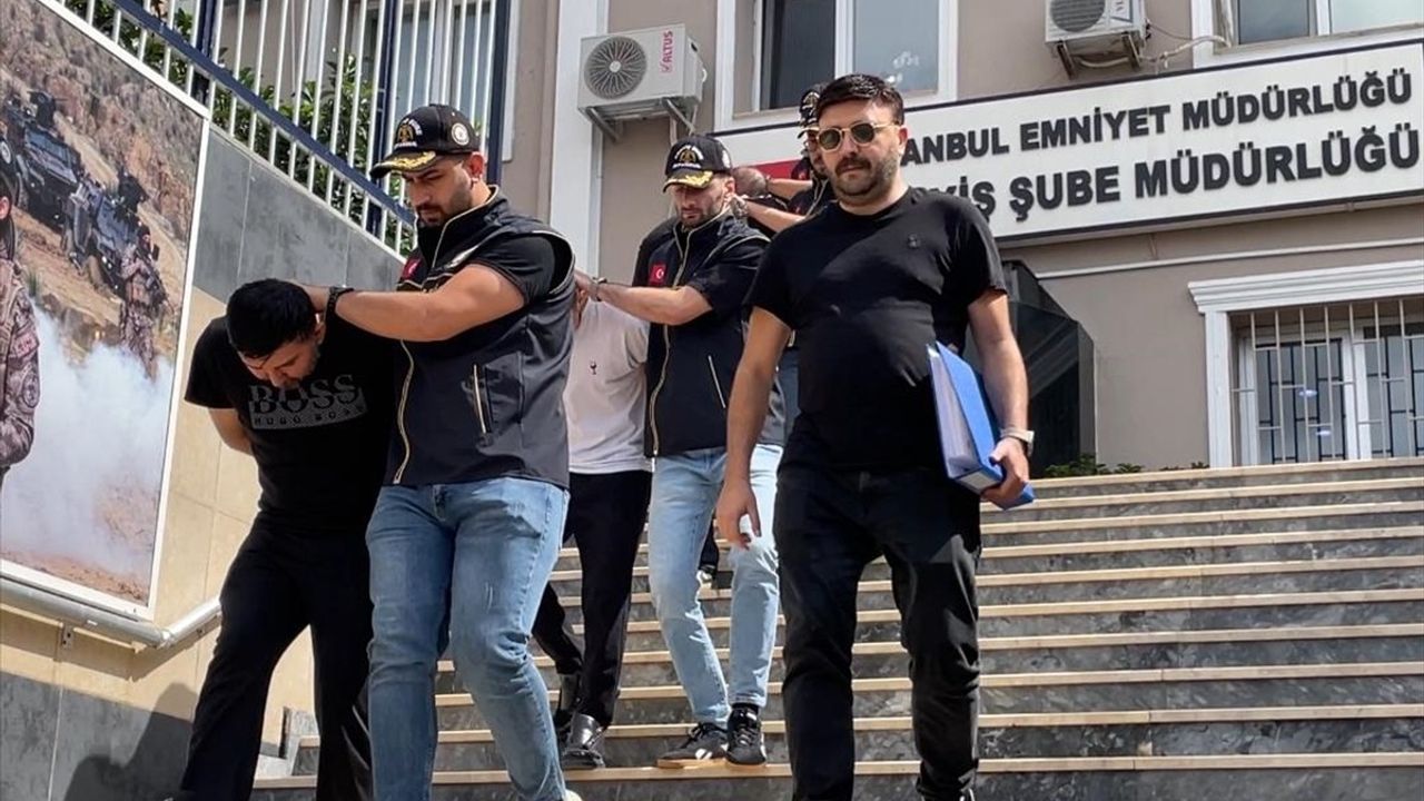 İzmir'den İstanbul'a Kaçırılan Kişi Bağcılar'da Kurtarıldı — 5 Şüpheli Yakalandı