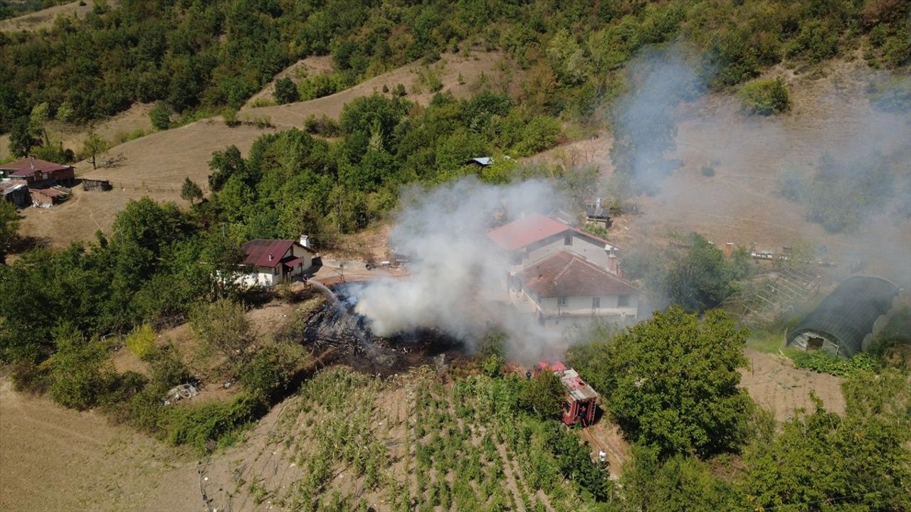 Karabük'te evden ormana sıçrayan yangın kontrol altına alındı