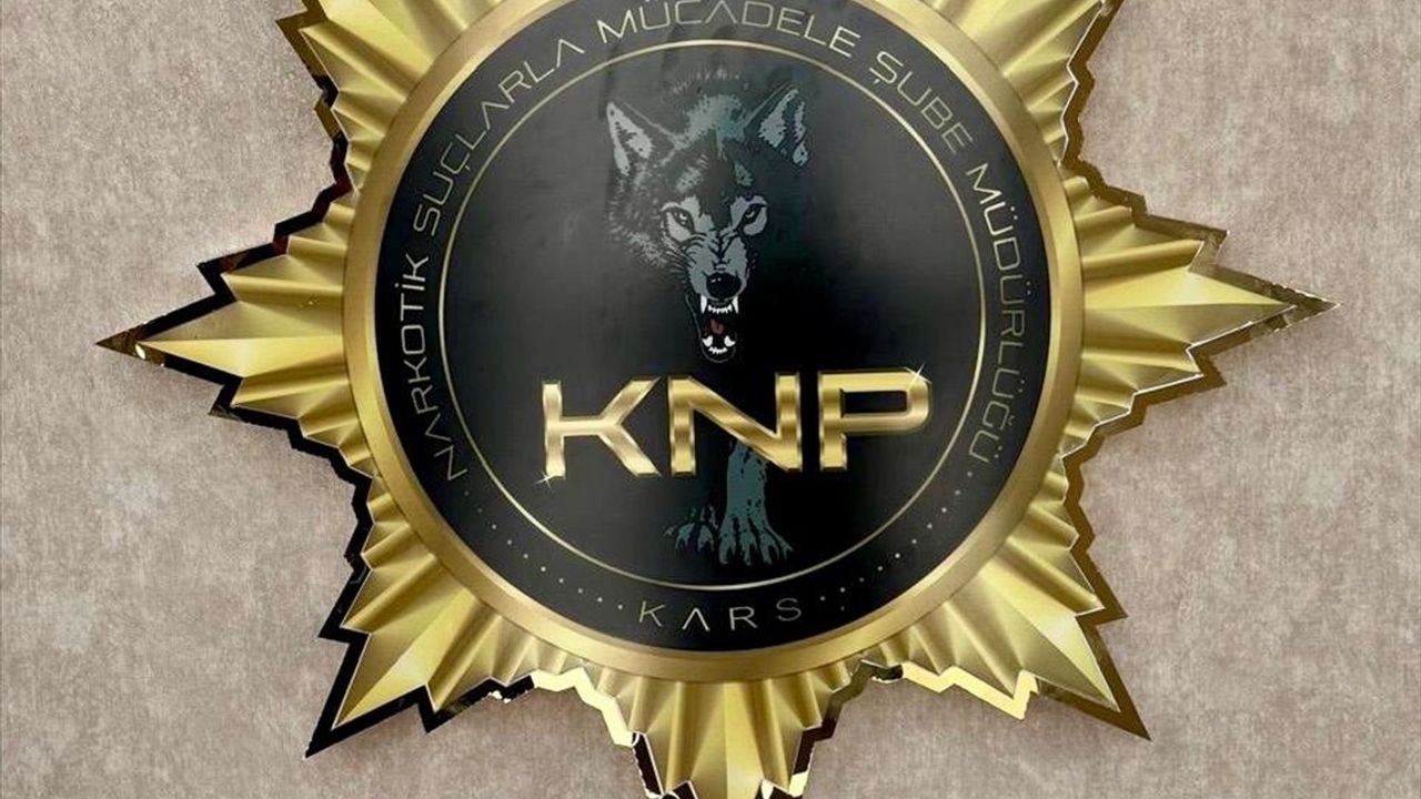 Kars'ta Otobüste 605,54 Gram Uyuşturucu Ele Geçirildi: Zanlı Tutuklandı