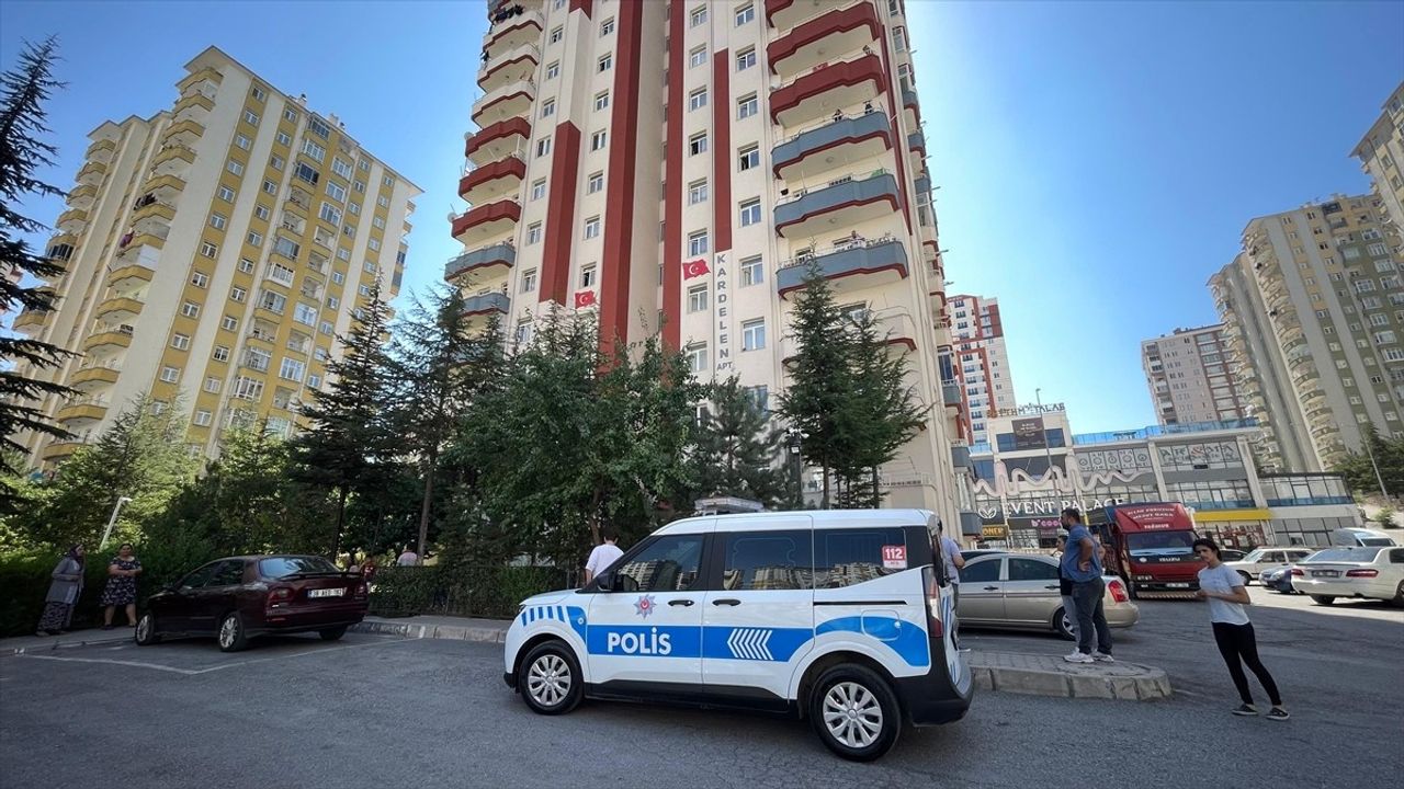 Kayseri Talas'ta Apartman Görevlisi Bıçaklandı — Zanlı Yakalandı