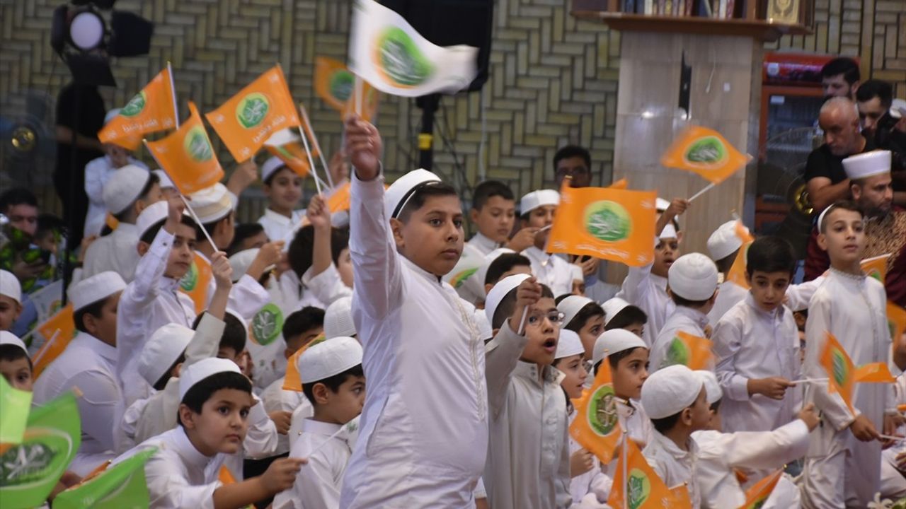 Kerkük'te Mevlit Kandili Camilerde Dualarla İdrak Edildi